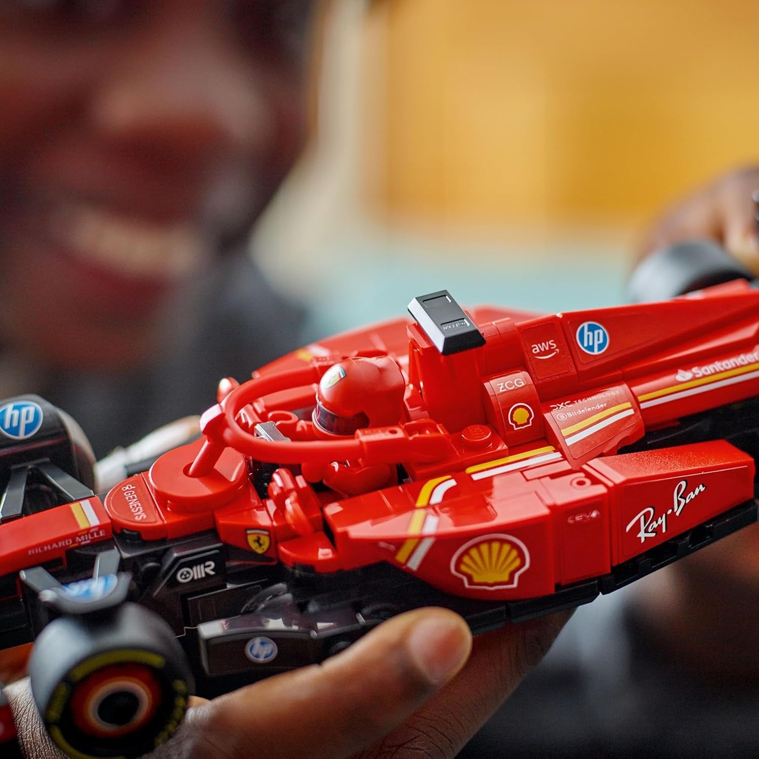 LEGO Speed Champions Carro de Corrida Ferrari SF-24 F1® 77242