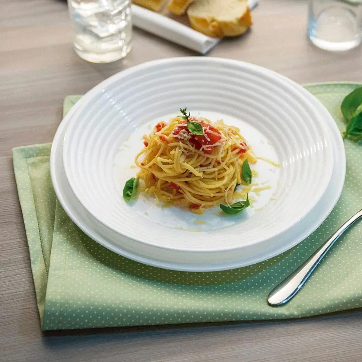 Aparelho de Jantar Saturno Vidro Branco Opalino 12 Peças 17490201311839 - Nadir