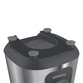 Liquidificador Freestyle 2 Copos Inox 300ml E 600ml 300w 127v 220v Ref.LP320BR Black & Decker